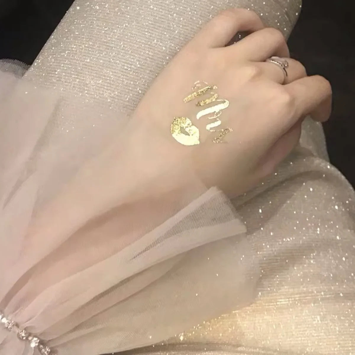 Temporary Tattoos Rose Gold T Stickers